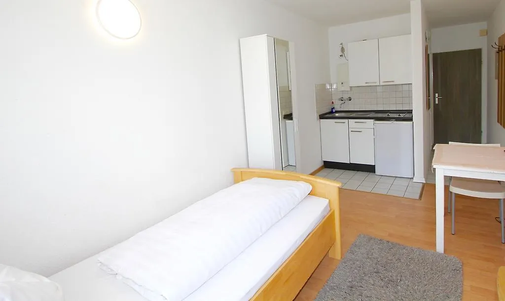 Apartmenthaus Alt Graz Dusseldorf 3*,