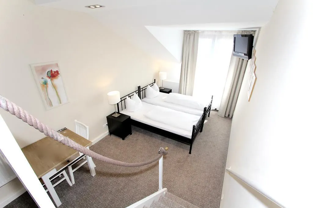 *** Apartahotel Apartmenthaus Alt Graz Düsseldorf Alemania